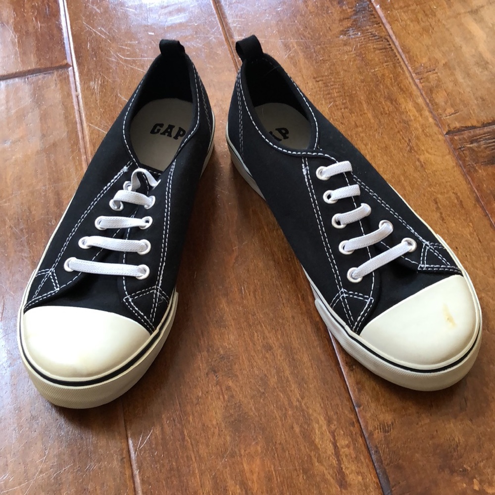 Boys 4 GAP Black Easy Shoelaces Slip On Sneakers - Picture 6 of 12